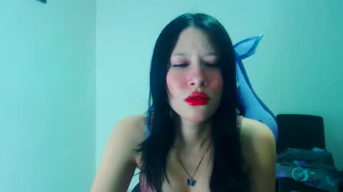dulce_mauren online show from 11-30-25, 06:28