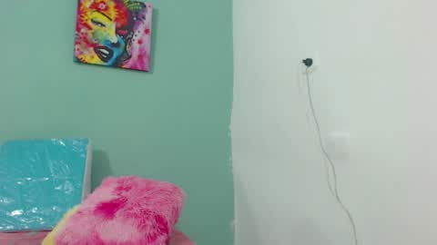 Snapshot of dulce_sexy21 chatting on 12-21-24, 01:15 dulce_sexy21 online show from 12-21-24, 01:15