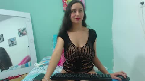 Snapshot of dulce_sexy21 chatting on 01-28-25, 08:26 dulce_sexy21 online show from 01-28-25, 08:26