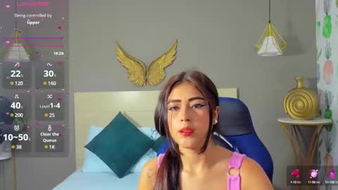 V I C T O R I A online show from 02-24-25, 12:37