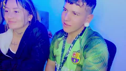 Juliana and online show from 10-22-25, 02:45