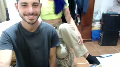 Snapshot of dulcetentations chatting on 11-06-25, 01:17 shany y alan online show from 11-06-25, 01:17