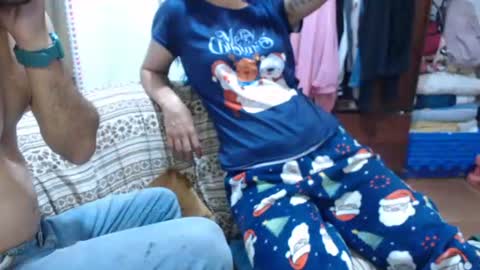 Snapshot of dulcetentations chatting on 11-15-25, 11:32 shany y alan online show from 11-15-25, 11:32