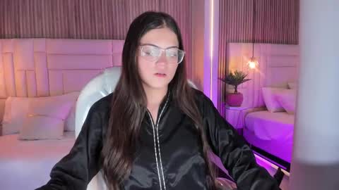 dulcevela online show from 11-08-25, 05:12