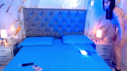 Abril Cruz online show from 10-01-25, 06:14
