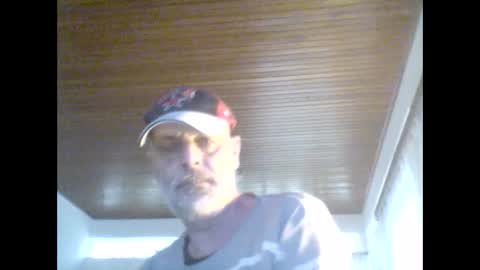 Snapshot of dumaeros77 chatting on 12-26-24, 06:52 Duma online show from 12-26-24, 06:52