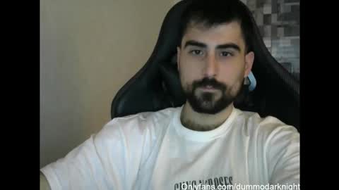 Snapshot of dummodarknight chatting on 10-10-25, 03:00 The Dark Knight online show from 10-10-25, 03:00