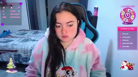 Nicole   online show from 01-15-26, 08:19