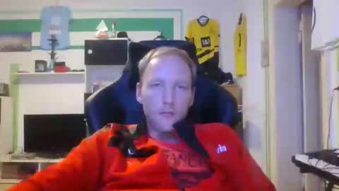 Snapshot of dunky_31 chatting on 10-17-25, 04:59 dunky_31 online show from 10-17-25, 04:59