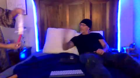 DUO2069 online show from 01-11-26, 05:51