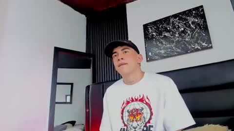 Thomas and Noah online show from 10-14-25, 07:36