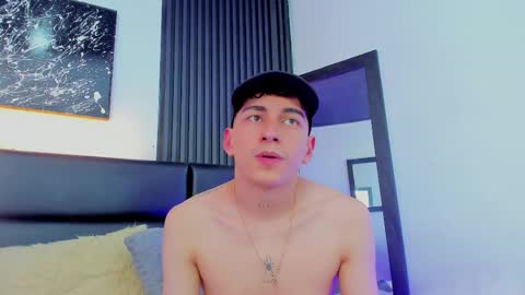 Thomas and Noah online show from 11-08-25, 03:23