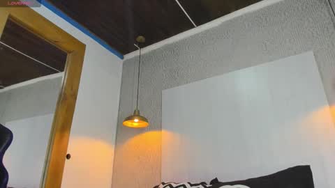 DUSAN  GREY online show from 02-14-26, 06:43