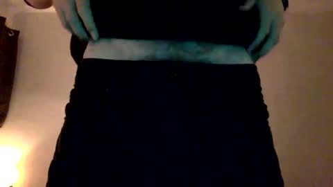 DUSTBORN online show from 10-28-25, 05:55