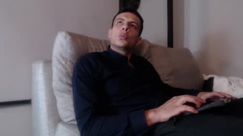 Dustin Sonne online show from 01-03-25, 09:47