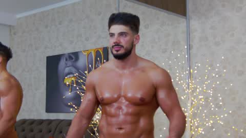 Snapshot of dustinkeent chatting on 02-06-25, 08:56 Dustin online show from 02-06-25, 08:56