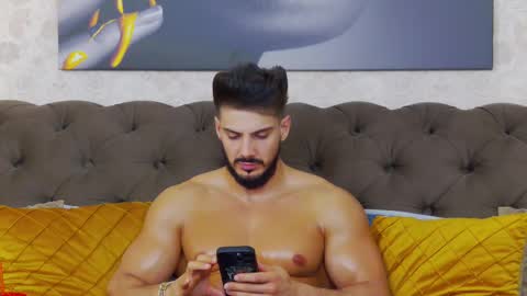 Snapshot of dustinkeent chatting on 02-21-25, 10:59 Dustin online show from 02-21-25, 10:59