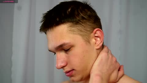 Dustyn online show from 12-06-24, 02:28