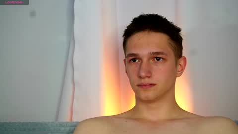 Dustyn online show from 12-06-24, 05:33