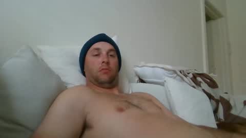 dustyroy09 online show from 11-04-25, 11:37