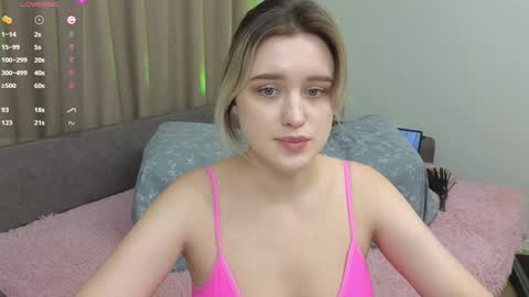 Dusya online show from 12-17-24, 03:06