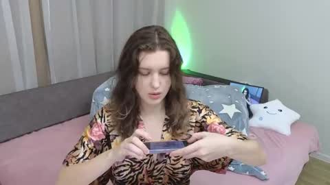 Snapshot of dusyastar chatting on 03-30-26, 01:01 Dusya online show from 03-30-26, 01:01