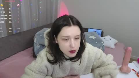 Snapshot of dusyastar chatting on 04-15-26, 12:01 Dusya online show from 04-15-26, 12:01