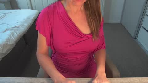 Snapshot of dutchamber chatting on 11-11-25, 08:47 Ambertje040 online show from 11-11-25, 08:47