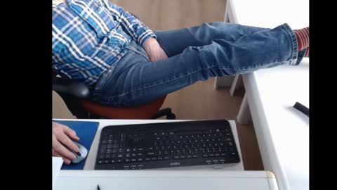 Snapshot of dutchpornking2 chatting on 01-04-25, 02:35 dutchpornking2 online show from 01-04-25, 02:35