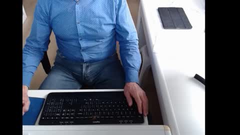 Snapshot of dutchpornking2 chatting on 10-31-25, 08:59 dutchpornking2 online show from 10-31-25, 08:59