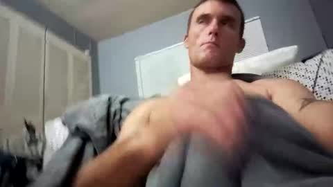 dvsshoes12 online show from 11-01-25, 04:36