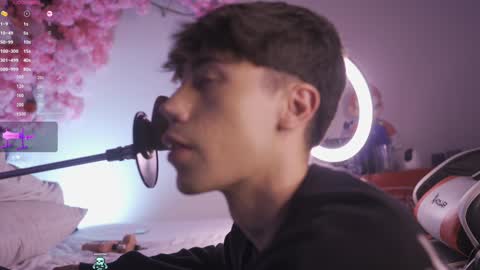 Snapshot of dwayne_xx chatting on 12-27-24, 07:35 Dwayne xx online show from 12-27-24, 07:35