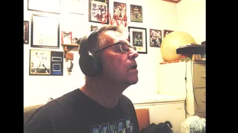 Snapshot of dwinmontana chatting on 12-20-25, 08:10 dwinmontana online show from 12-20-25, 08:10