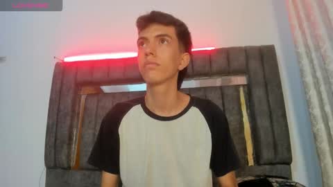 Dylan online show from 11-19-25, 11:32