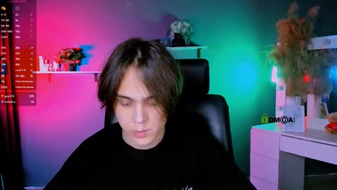 Snapshot of dylan_bold chatting on 10-09-25, 07:17 dylan_bold online show from 10-09-25, 07:17