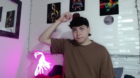 Snapshot of dylan_fooxx chatting on 12-17-25, 07:53 dylan_fooxx online show from 12-17-25, 07:53