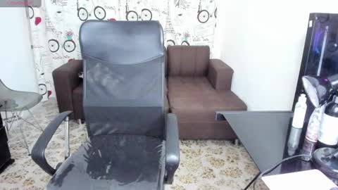 Snapshot of dylan_rossee chatting on 02-14-25, 09:56 DYLAN online show from 02-14-25, 09:56