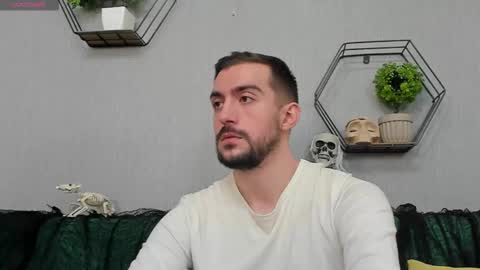 Dylan online show from 10-13-25, 11:16