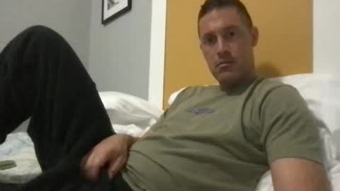 Snapshot of dylan_thick chatting on 01-27-25, 06:19 Dylans ThicK online show from 01-27-25, 06:19