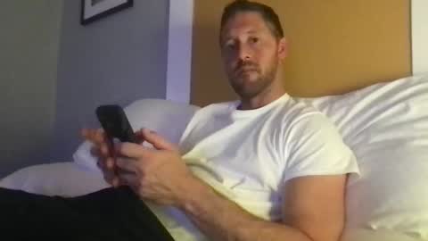 Dylans ThicK online show from 11-12-25, 05:19