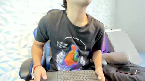 Dylan online show from 10-02-25, 01:29