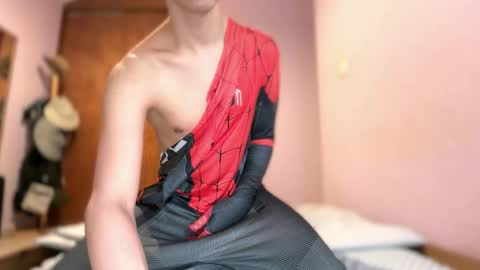 dylannewell online show from 10-19-25, 09:43