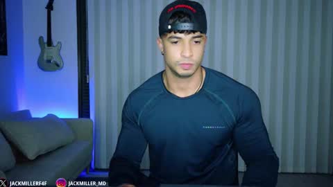 Snapshot of dylanrivera_ chatting on 10-23-25, 12:32 Dylan Rivera online show from 10-23-25, 12:32