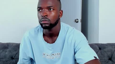 Dylan Taylor online show from 10-31-25, 04:57