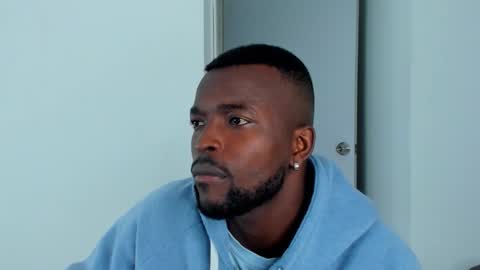 Dylan Taylor online show from 11-02-25, 03:31