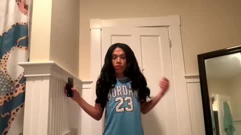 Dynasty online show from 12-03-25, 10:41