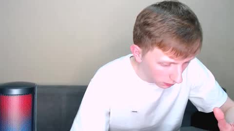 Snapshot of dyrinda chatting on 02-10-26, 11:42 Julia and Dima online show from 02-10-26, 11:42