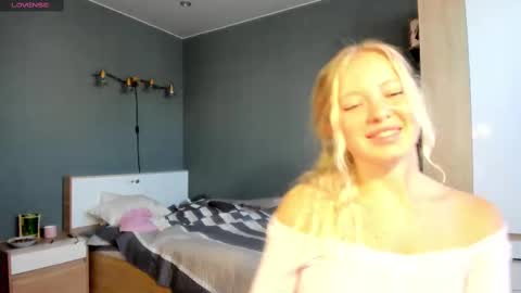 fansly - yourbestbaby online show from 03-09-25, 07:12