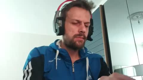 eaglecrm online show from 10-25-25, 09:06