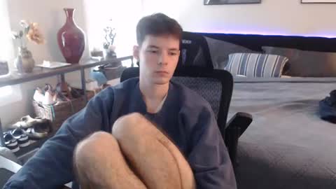 Snapshot of ealexk chatting on 11-07-25, 06:41 Alex online show from 11-07-25, 06:41